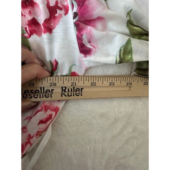 Show Me Your Mumu Floral Robe with Belt One Size Womens - Picture 5 of 7